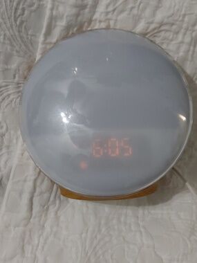 Sunrise Alarm Radio/Clock Unbranded